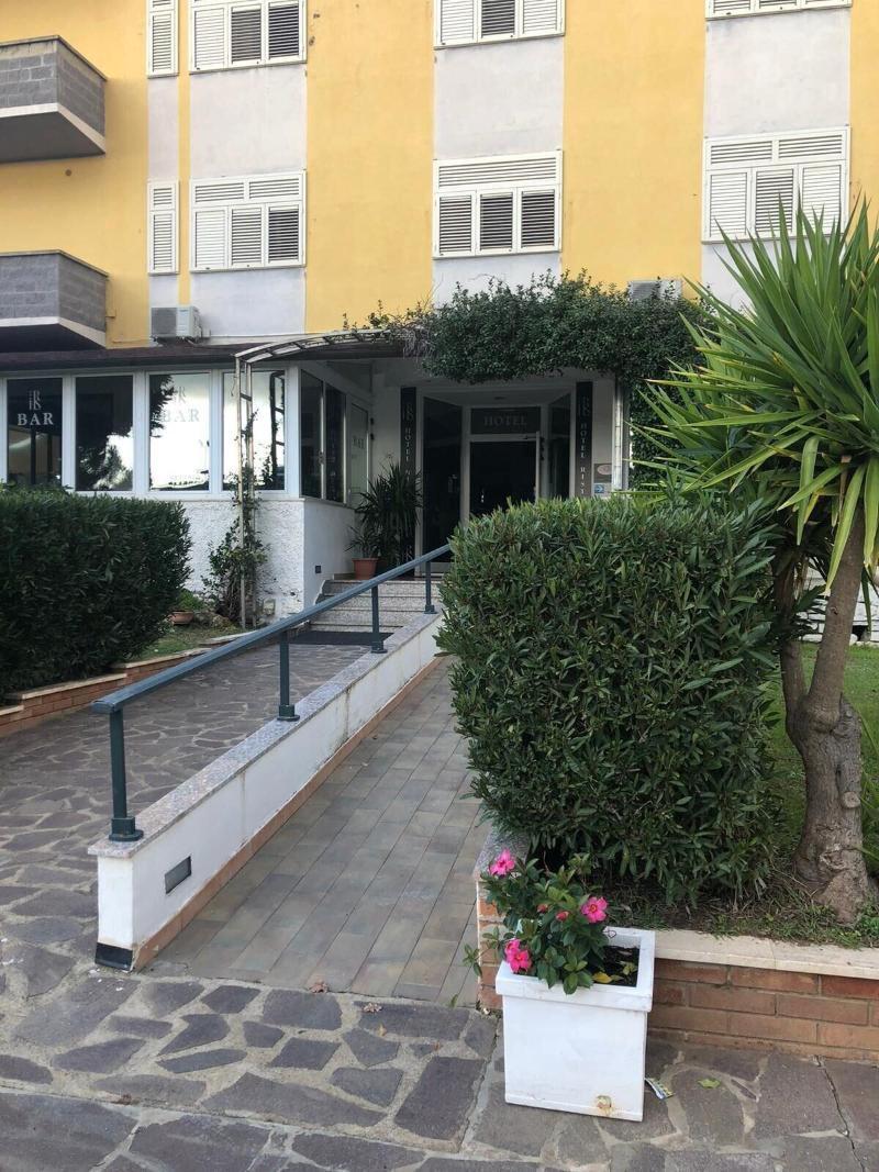 Hotel Sabatino Follonica Luaran gambar